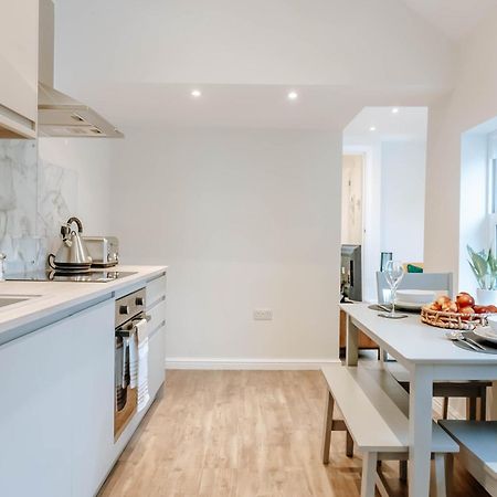 Mayfield Two - Central Harrogate Apartment Kültér fotó