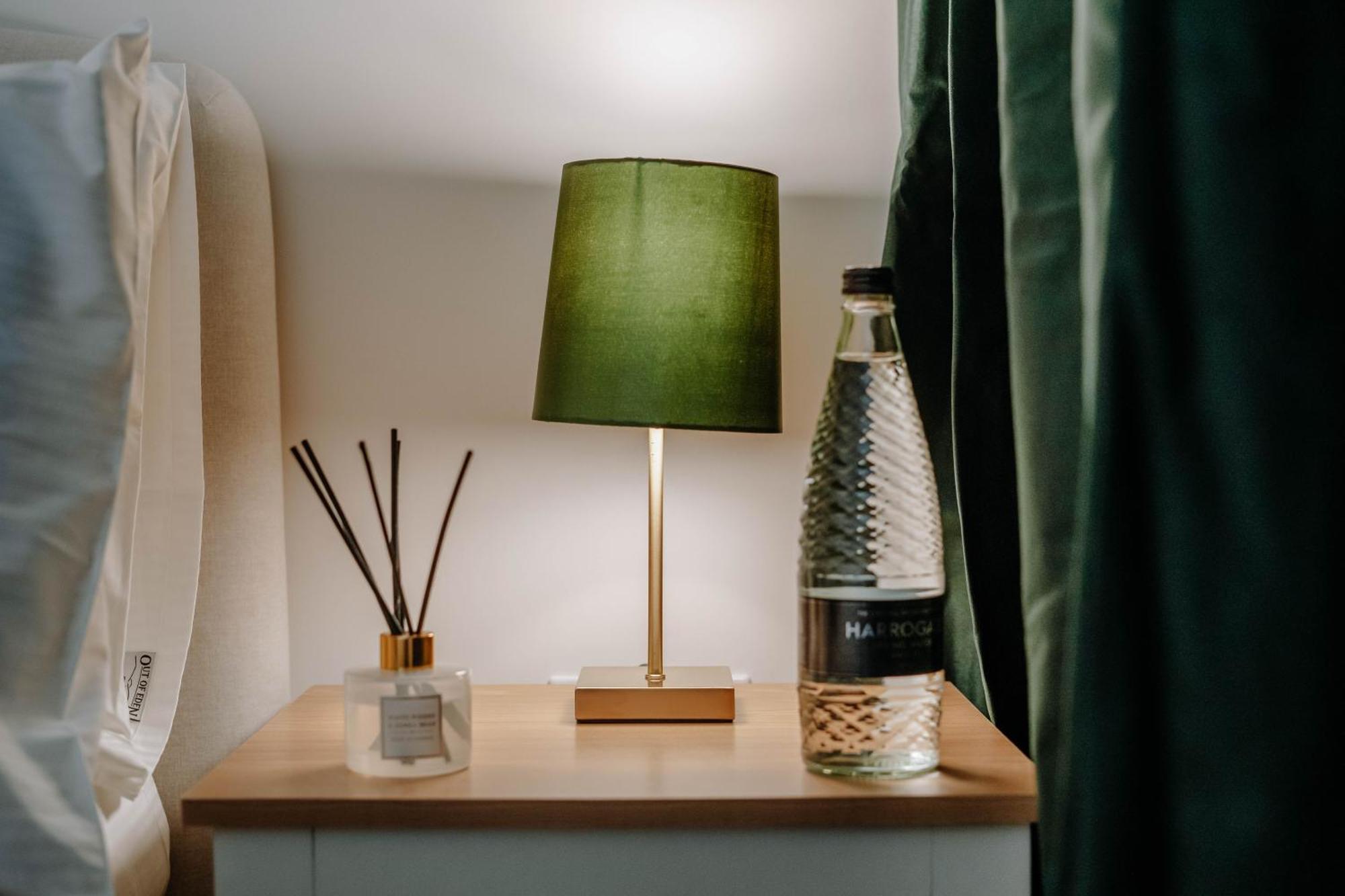 Mayfield Two - Central Harrogate Apartment Kültér fotó